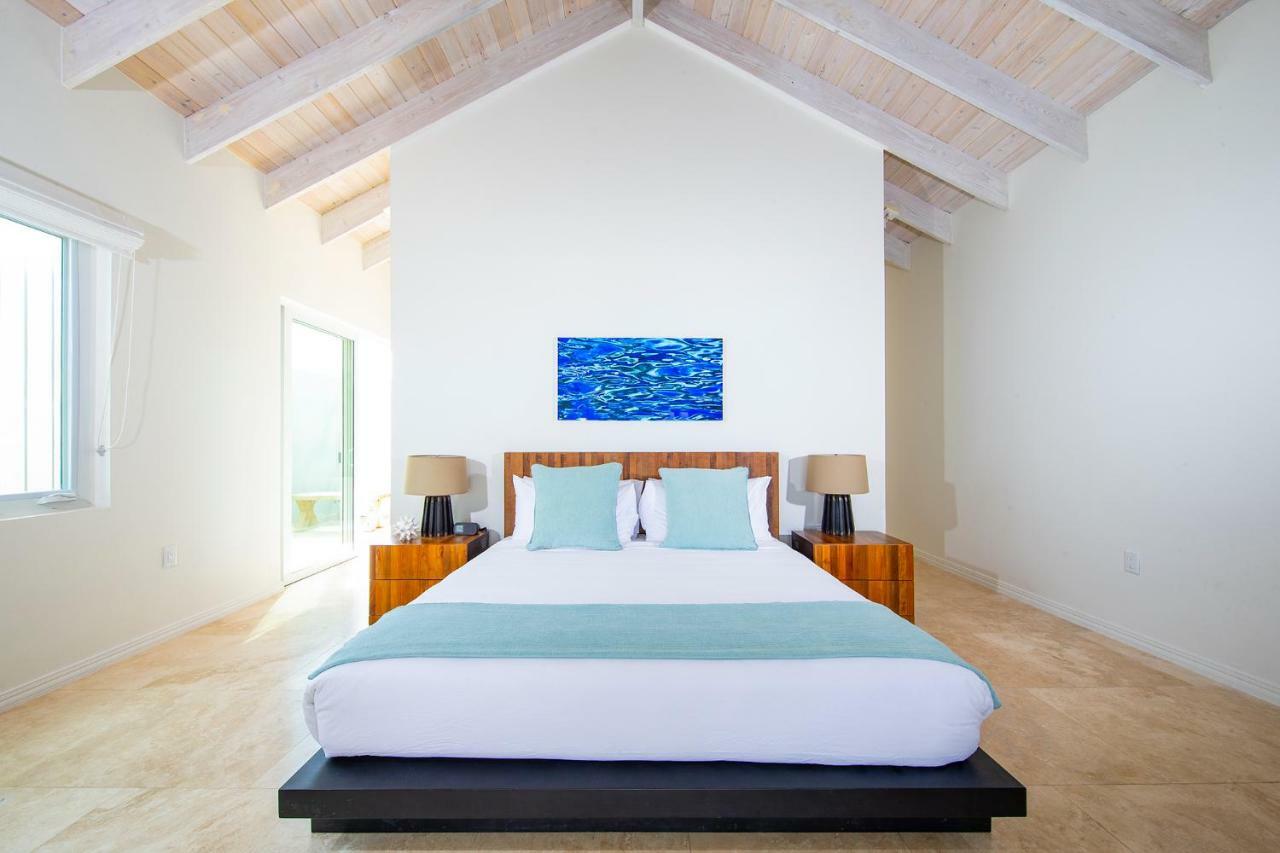 Sailrock South Caicos - Oceanview Villas & Suites Exterior photo